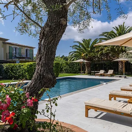 Cosy Flat - St Tropez Centre - Parkingpool - 2br6p * سان تروبيه