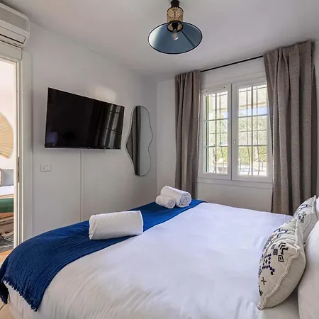 Cosy Flat - St Tropez Centre - Parkingpool - 2br6p * سان تروبيه